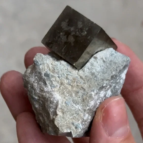 Pyrite - Picture 7 of 8